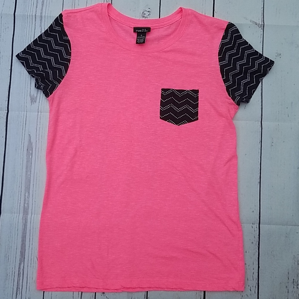 Rue21 Tee M